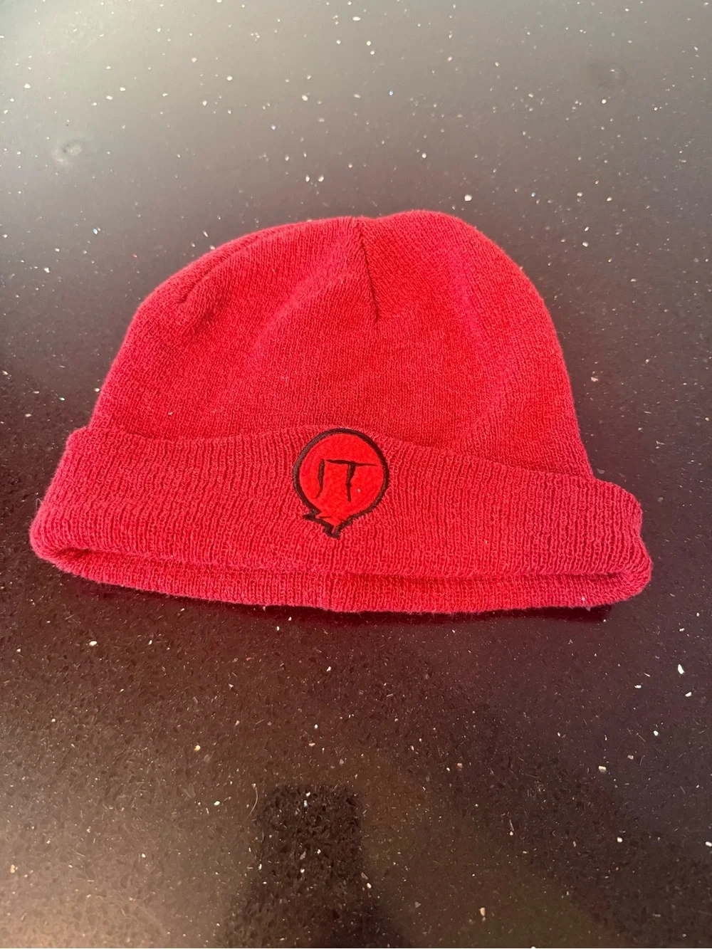 It Scary Movie Red Knit Beanie Hat with Balloon Logo